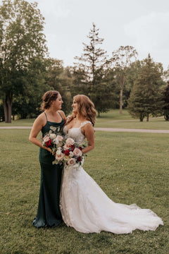 The Edwardian - Lily on the Thames - DIY Wedding Flowers - Unlock a unique and timeless style that will stir the heart and capture the eye, no matter what season. With an array of subtle and deeper hues, you can easily transition through the seasons with