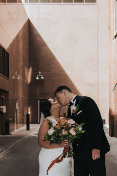 Rust and Terracotta - Lily on the Thames - DIY Wedding Flowers - Terracotta and Rust tones softened by pale Pink and Champagne hues. Irresistible and instagramable. Congratulations on your upcoming wedding! There’s so many things to consider and budget fo