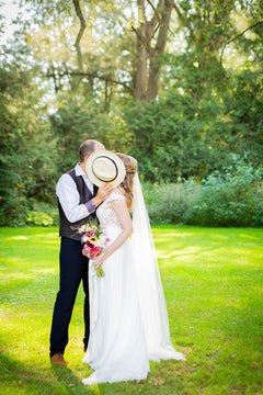 Wildflower - Lily on the Thames - DIY Wedding Flowers - Have your guests think you spent the morning in a meadow picking your cheery, airy flowers! It should be noted, the flowers will not be picked in a meadow, they will be commercial florist grade bloom