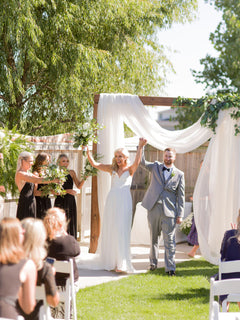 White, Cream and Sage - Lily on the Thames - DIY Wedding Flowers - Congratulations on your upcoming wedding! There’s so many things to consider and budget for. Lily on the Thames offers the memory making solution to saving up to 50% the cost of your weddi