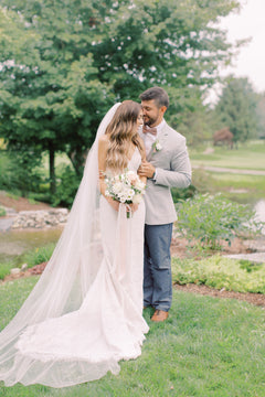 Blush and Sage Lily on the Thames - DIY Wedding Flowers Elegant and effortlessly feminine - let us fulfill your vision! As you plan your upcoming nuptials, it's essential to consider every detail and expense. Luckily, Lily on the Thames has the perfect so