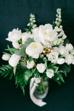 White, Cream and Green Lily on the Thames - DIY Wedding Flowers Pure class and elegance. Congratulations on your upcoming wedding! There’s so many things to consider and budget for. Lily on the Thames offers the memory making solution to saving up to 50%